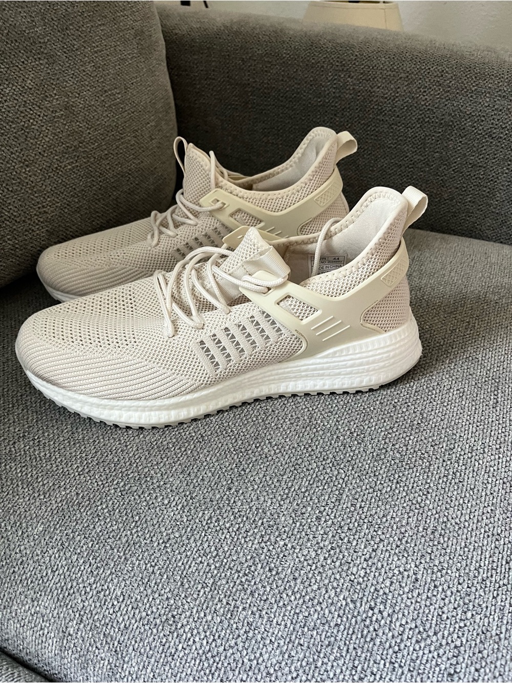 Men’s Light Beige Knit Athletic Sneakers